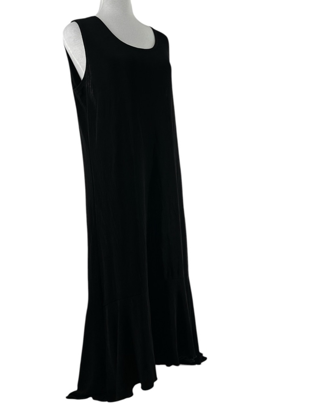 Mirasol vintage dress black tank
Dress slinky flowy whimsy goth made in USA sz L
